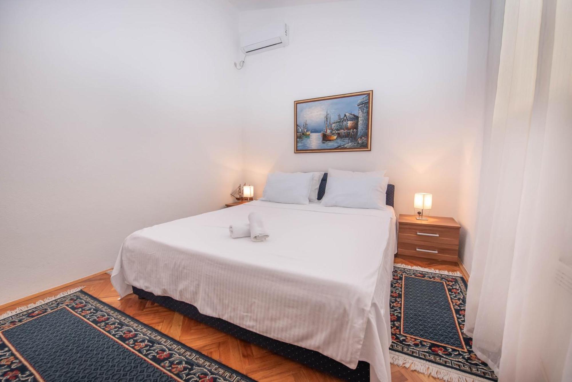 S&P City Center Apartments Kotor Extérieur photo