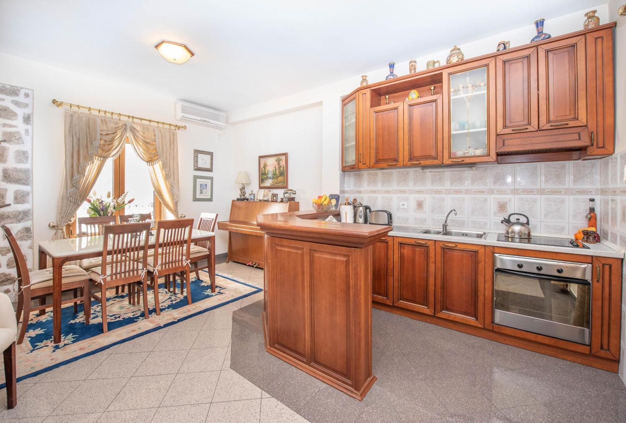 S&P City Center Apartments Kotor Extérieur photo