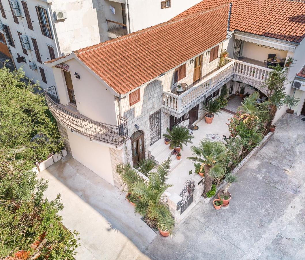 S&P City Center Apartments Kotor Extérieur photo