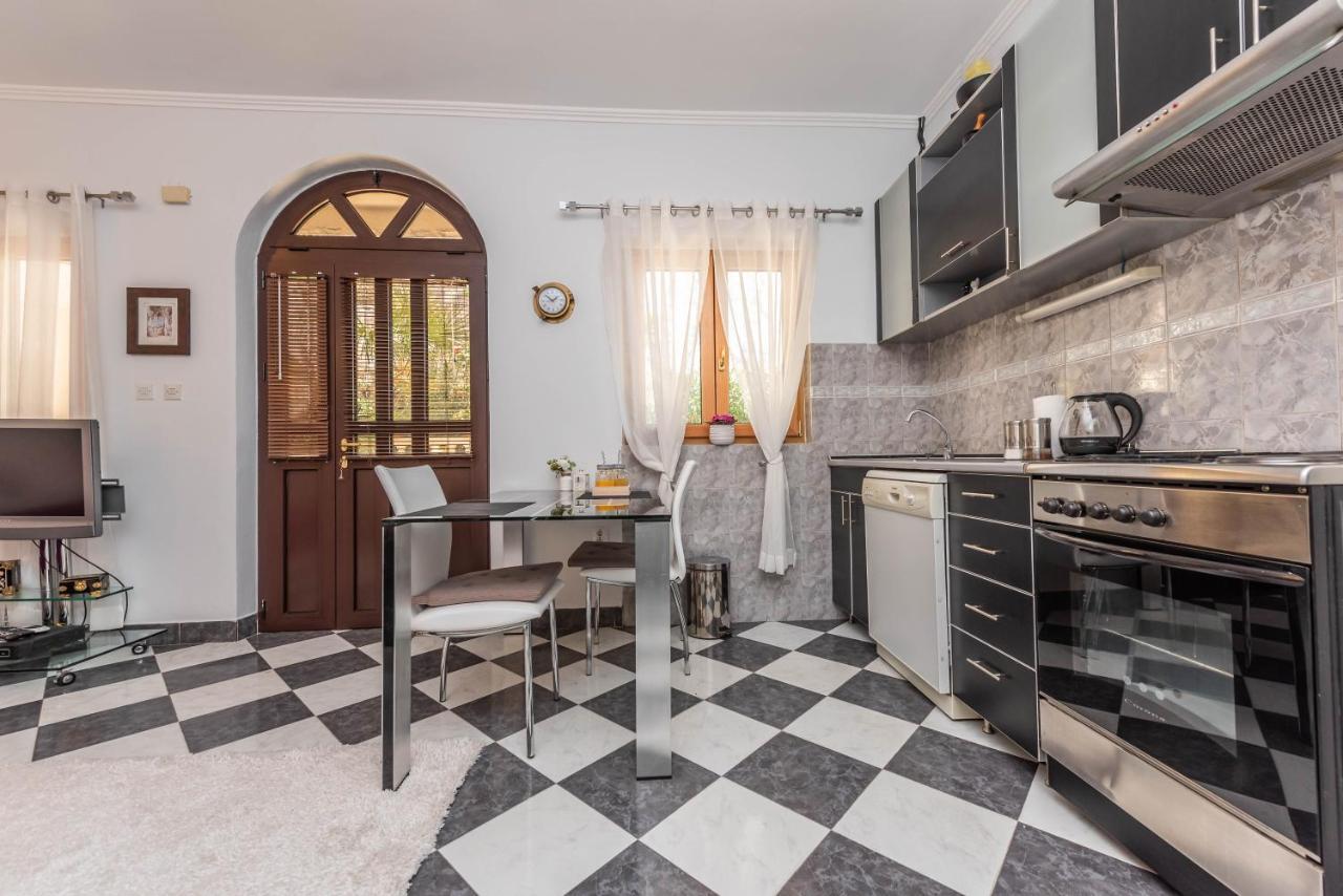 S&P City Center Apartments Kotor Extérieur photo