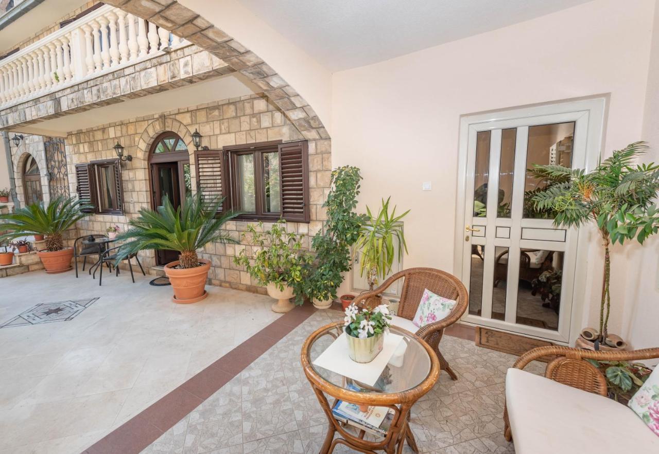 S&P City Center Apartments Kotor Extérieur photo