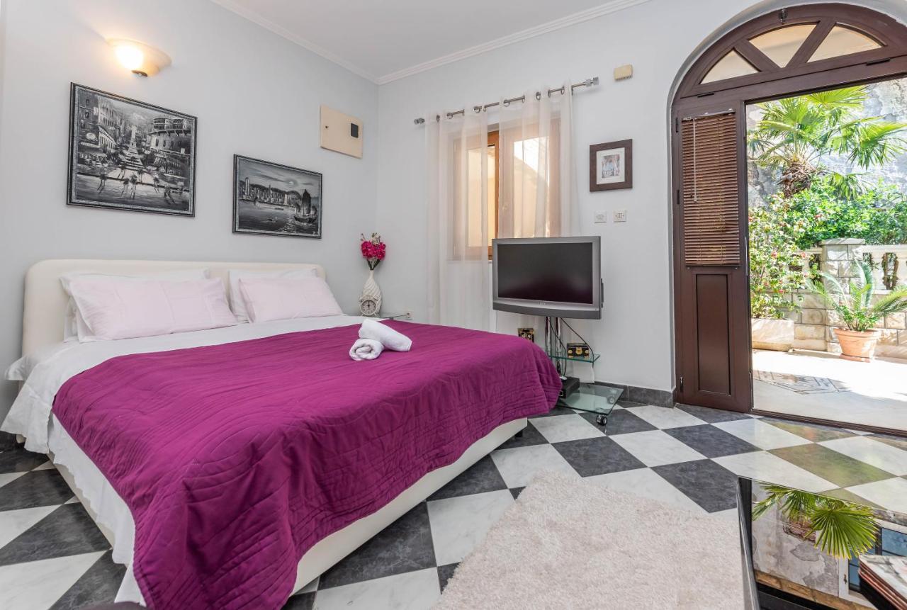 S&P City Center Apartments Kotor Extérieur photo
